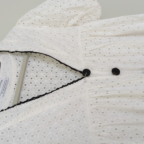 Eyelet midi dress - Picture 5 of 5